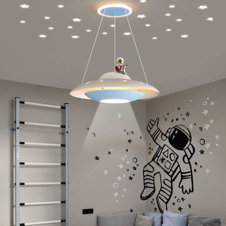 Modern Creative Flying Saucer Space Astronaut Children LED Chandelier Cuvalon