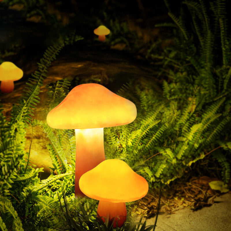 Modern Art Deco Waterproof Solar Resin Mushroom LED Landscape Lighting Outdoor Light For Garden Cuvalon