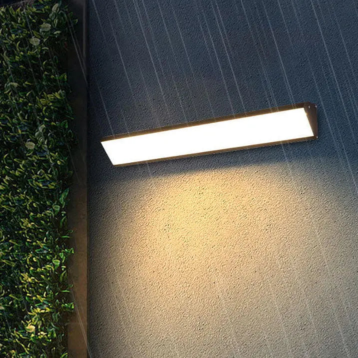 Modern Outdoor Long Bar Aluminum Acrylic Waterproof LED Wall Sconce Lamp Cuvalon
