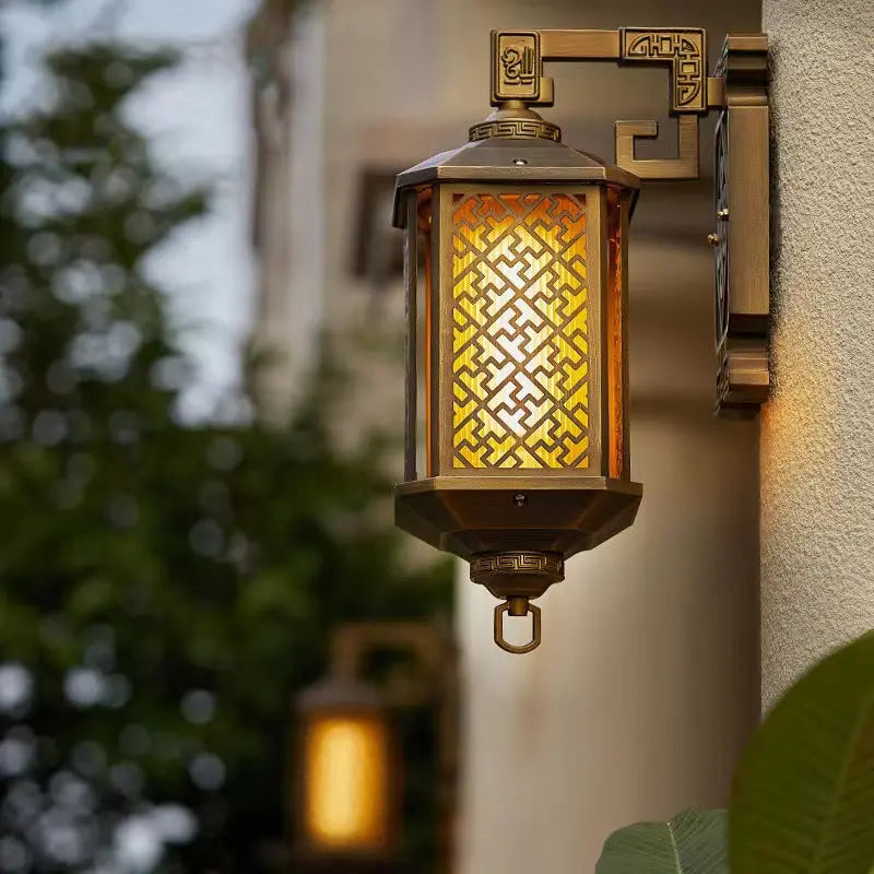 Traditional Chinese Brushed Aluminum House Pagoda 1-Light Wall Sconce Lamp For Outdoor Patio Cuvalon