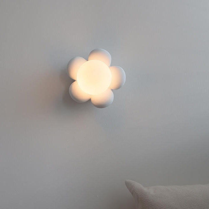 Modern Creative Flowers Shape Glass Ceramic 1-Light Kids Wall Sconce Lamp Cuvalon