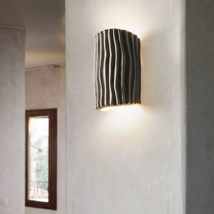 Nordic Creative Resin Striped Half Cylinder 2-Light Wall Sconce Lamp Cuvalon