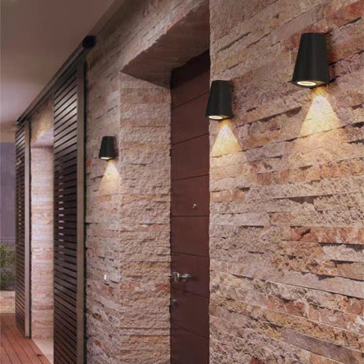 Modern Simple Waterproof Aluminum Horn LED Outdoor Wall Sconce Lamp Cuvalon