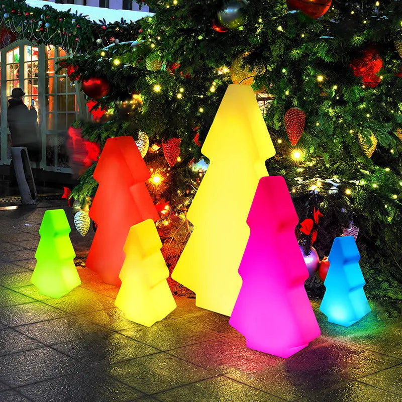 Modern Art Deco Waterproof Solar Rechargeable PE Christmas Tree LED RGB Landscape Lighting Outdoor Light For Garden Cuvalon