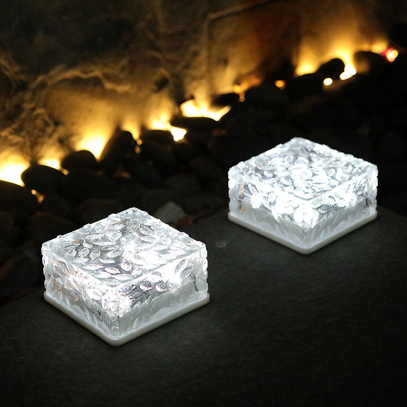 Modern Simplicity Solar ABS Plastic Ice Brick LED Outdoor Landscape Light For Outdoor Patio Cuvalon