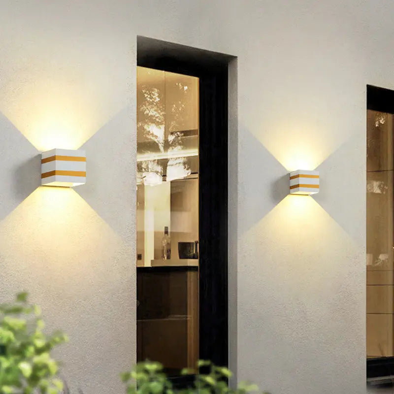 Outdoor Minimalist Square Cube Aluminum Waterproof LED Wall Sconce Lamp Cuvalon