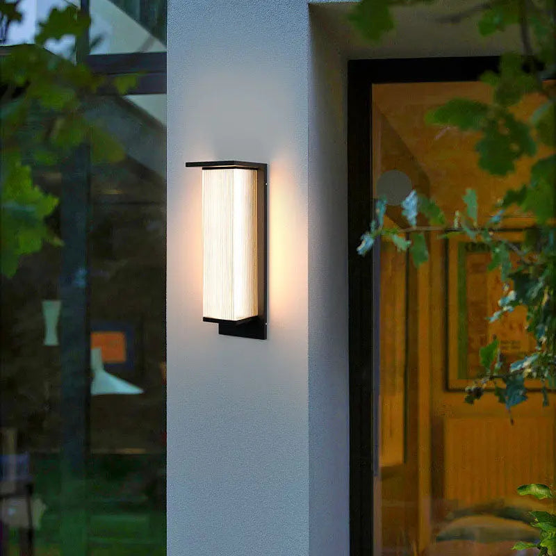 Modern Minimalist Solar Waterproof Rectangular Stainless Steel Acrylic LED Outdoor Wall Sconce Lamp For Outdoor Patio Cuvalon