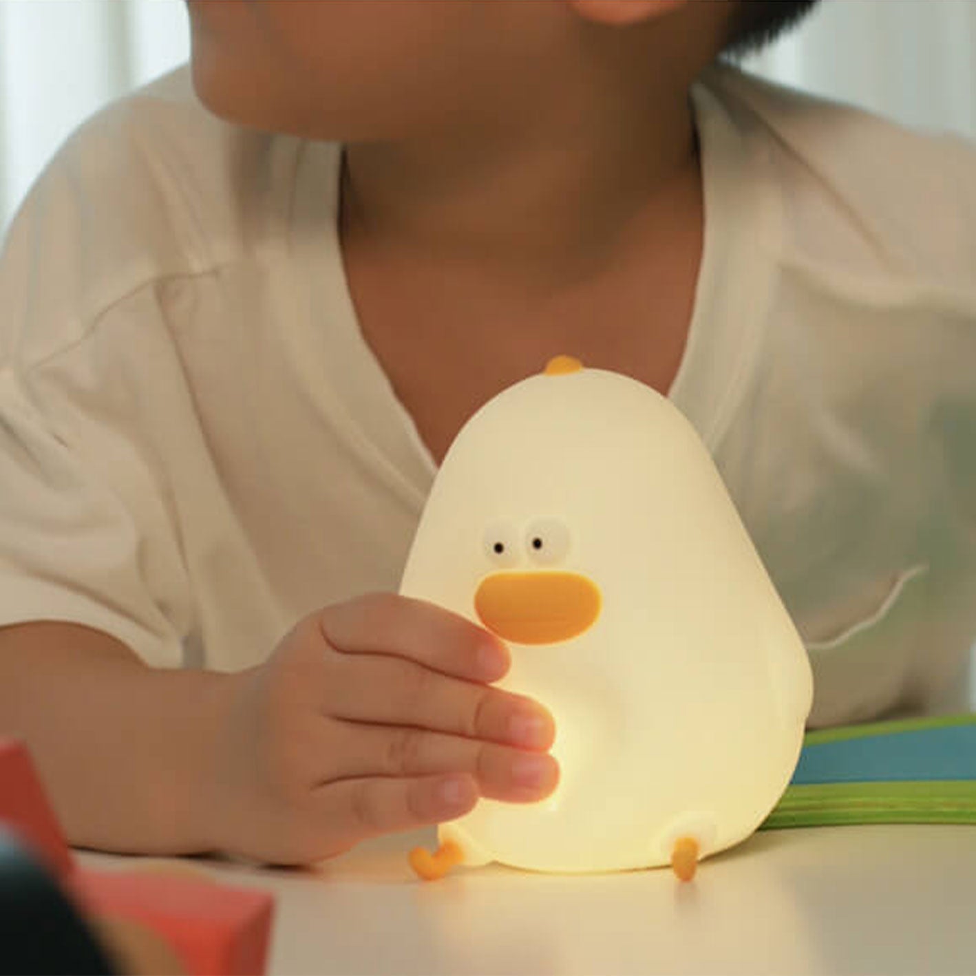 Cartoon LED Silicone Chick Night Light USB Table Lamp Cuvalon