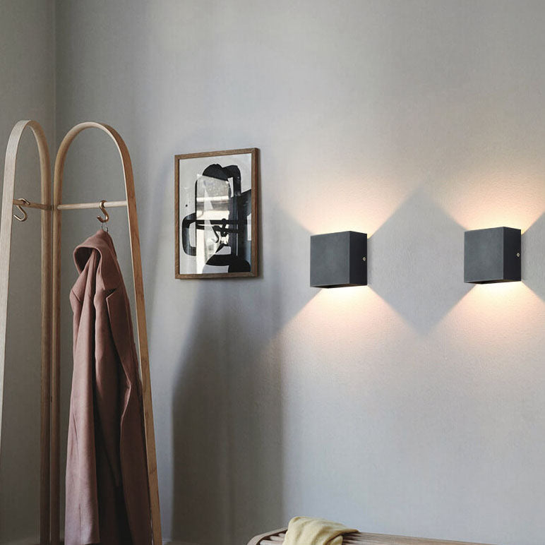 Modern Minimalist Square Aluminum LED Wall Sconce Lamp Cuvalon