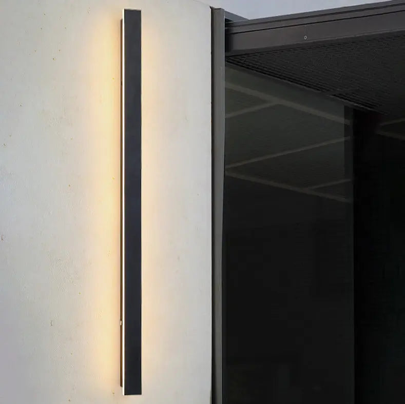 Retro Outdoor Rectangular Strip Waterproof LED Wall Sconce Lamp Cuvalon