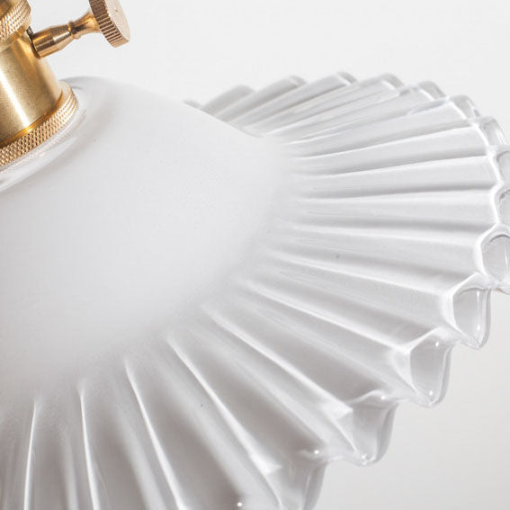 Traditional Vintage Round Ripple Brass Glass 1-Light Pendant Light For Living Room Cuvalon