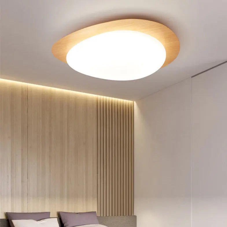 Contemporary Scandinavian Pebble Shape Iron Acrylic LED Flush Mount Ceiling Light For Bedroom Cuvalon