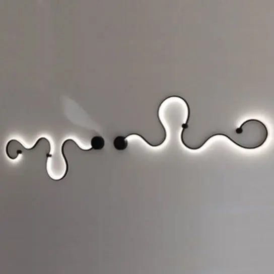 Modern Long Aluminum Snake Shaped 1-Light Curved LED Wall Sconce Lamp Cuvalon