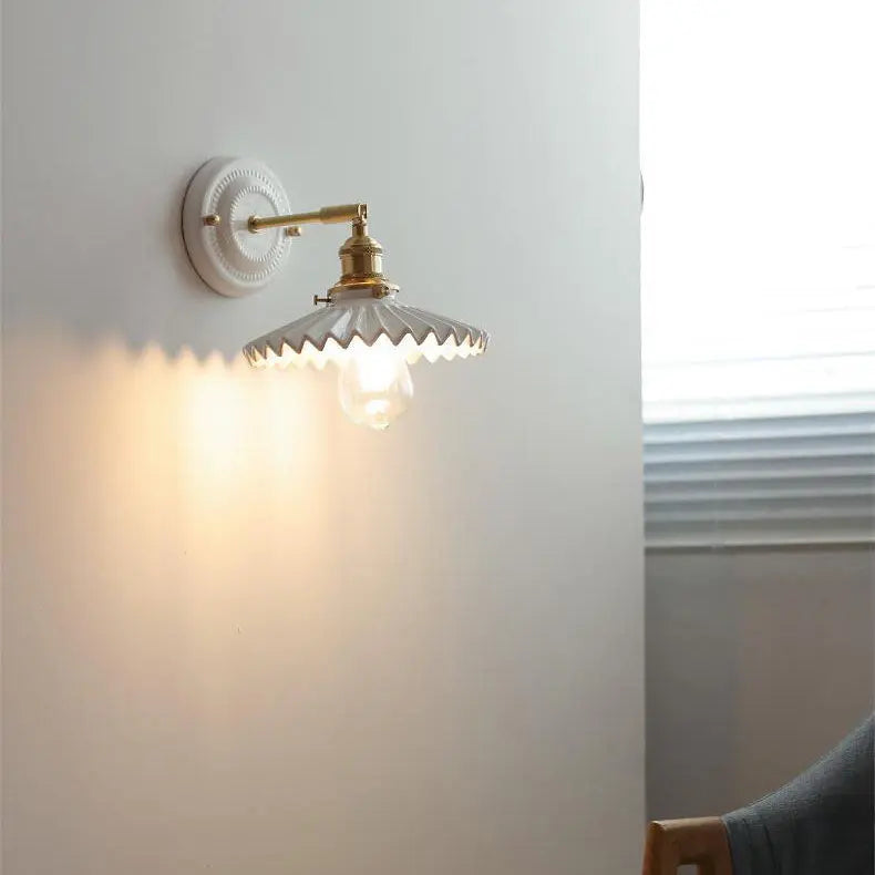 Traditional Vintage Round Ceramic Brass 1-Light Wall Sconce Lamp for Living Room Cuvalon