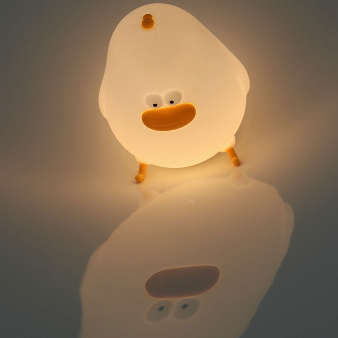 Cartoon LED Silicone Chick Night Light USB Table Lamp Cuvalon