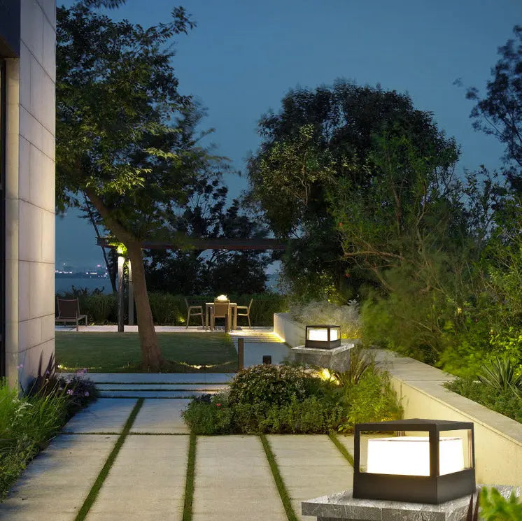 Industrial Waterproof Aluminum Cylinder LED Outdoor Lawn Landscape Light Cuvalon