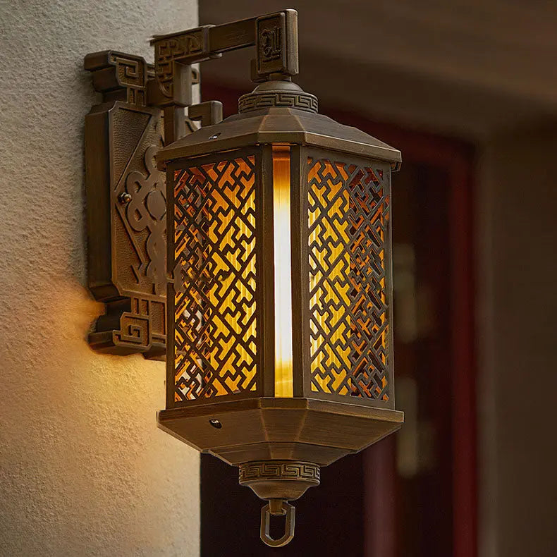 Traditional Chinese Brushed Aluminum House Pagoda 1-Light Wall Sconce Lamp For Outdoor Patio Cuvalon