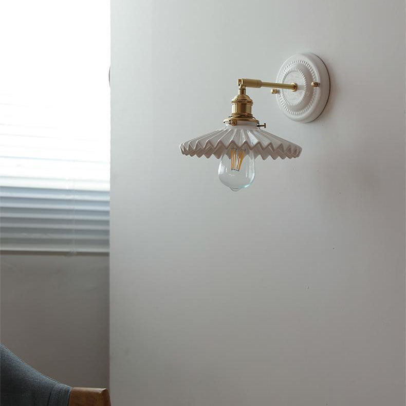 Vintage Japanese Ceramic Brass 1-Light Wall Sconce Lamp Cuvalon