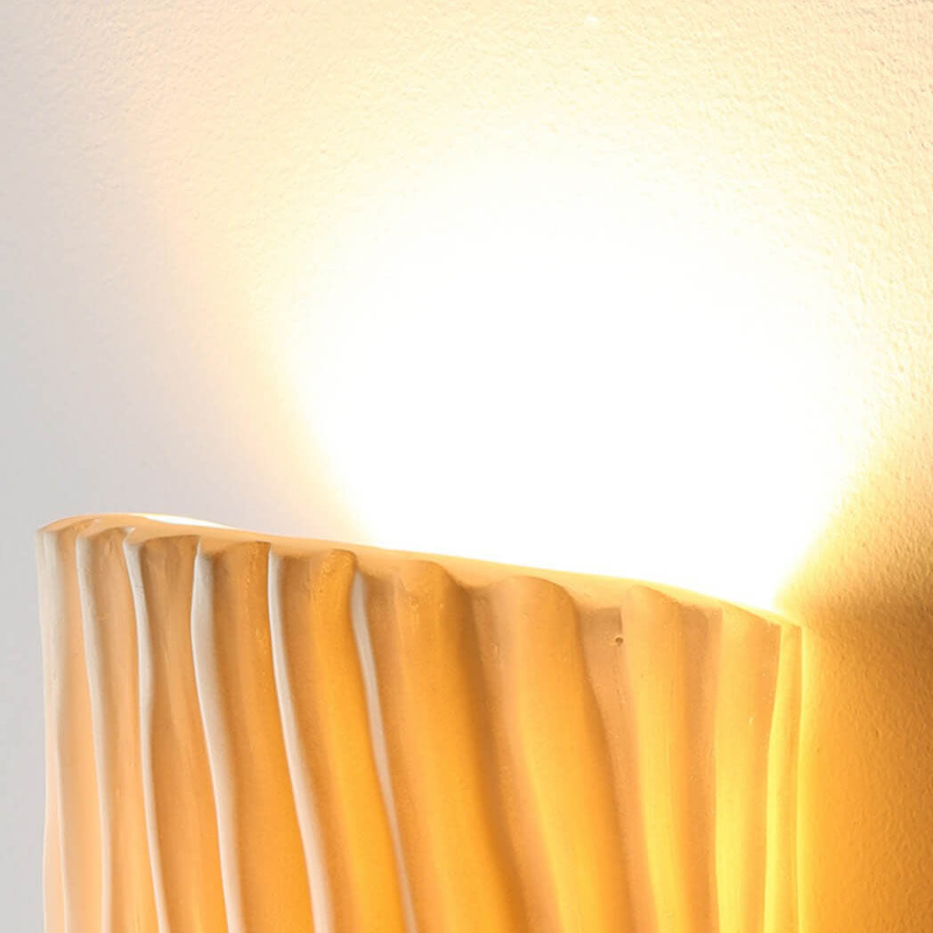 Nordic Creative Resin Striped Half Cylinder 2-Light Wall Sconce Lamp Cuvalon