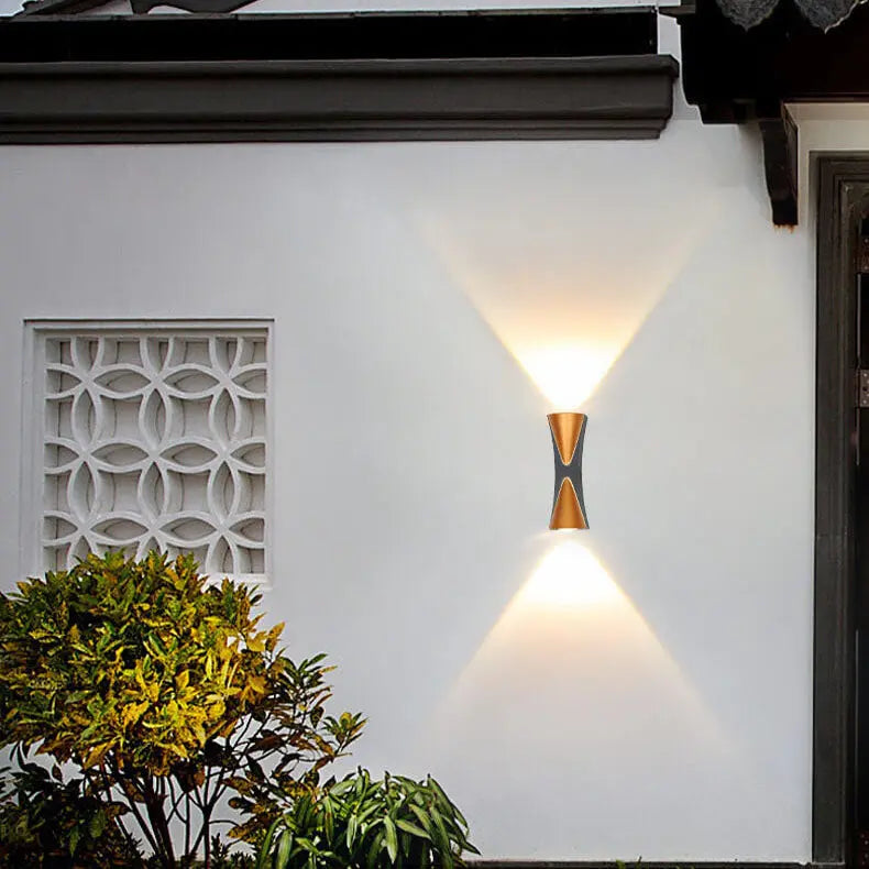 Simple Outdoor Waterproof Aluminum Horn LED Wall Sconce Lamp Cuvalon