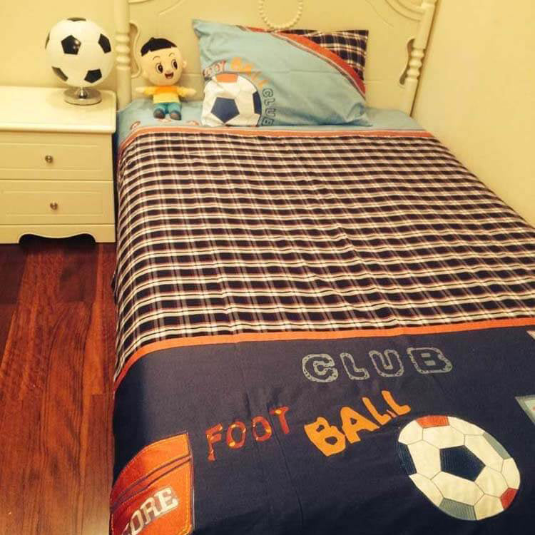 Children's Creative Sports Ball Design 1-Light Table Lamp Cuvalon