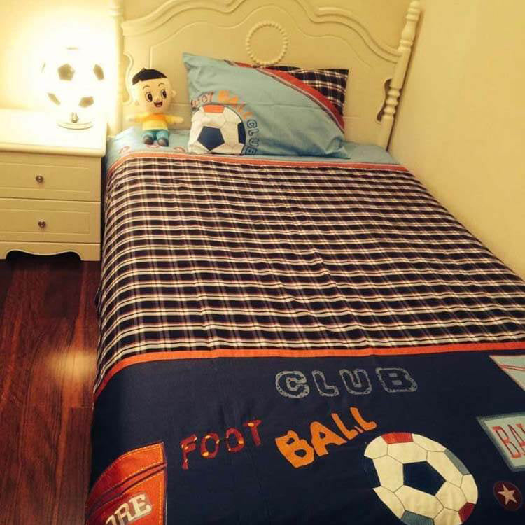 Children's Creative Sports Ball Design 1-Light Table Lamp Cuvalon