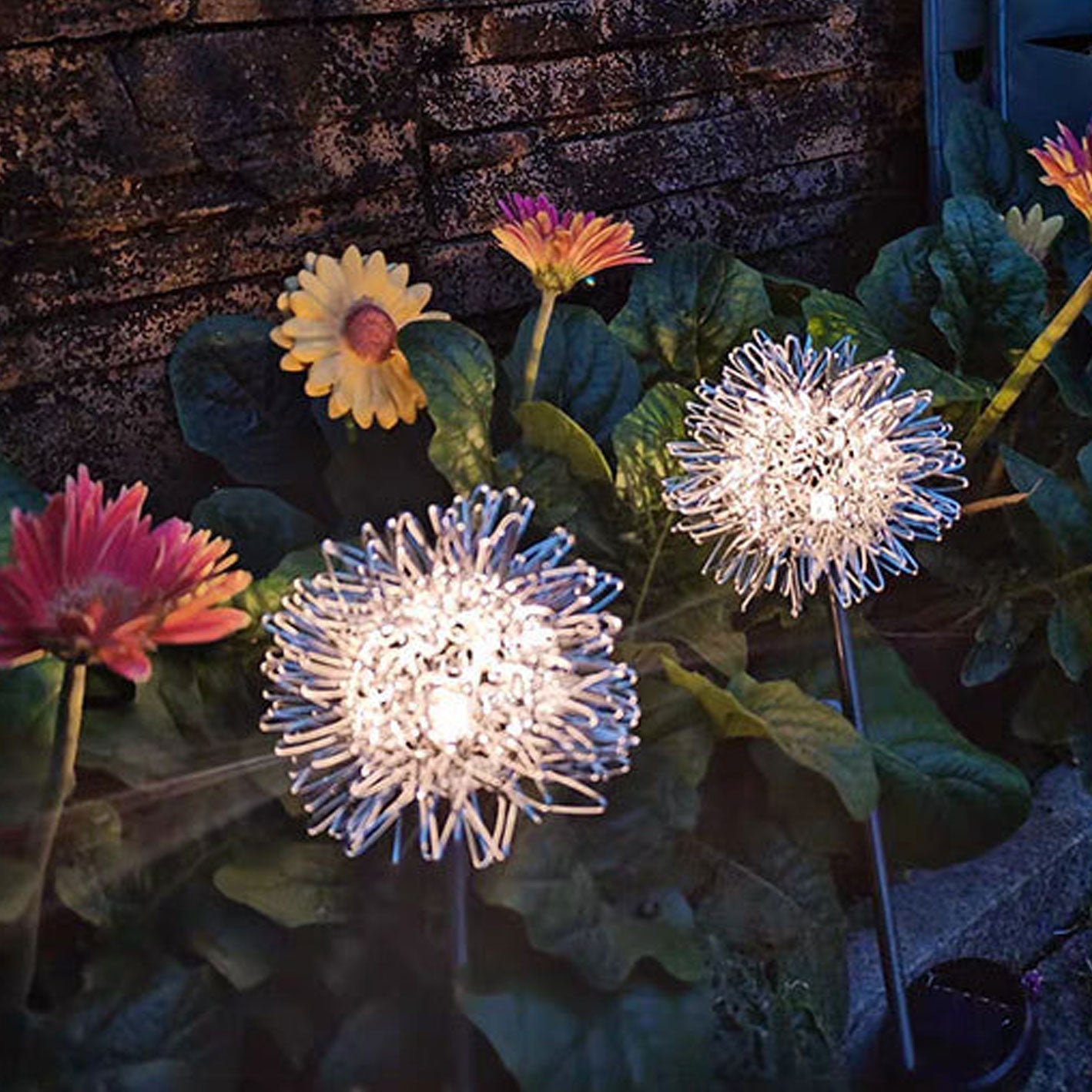Solar Dandelion Aluminum Wire Globe Light LED Outdoor Waterproof Luminous Garden Insert Ground Landscape Light Cuvalon
