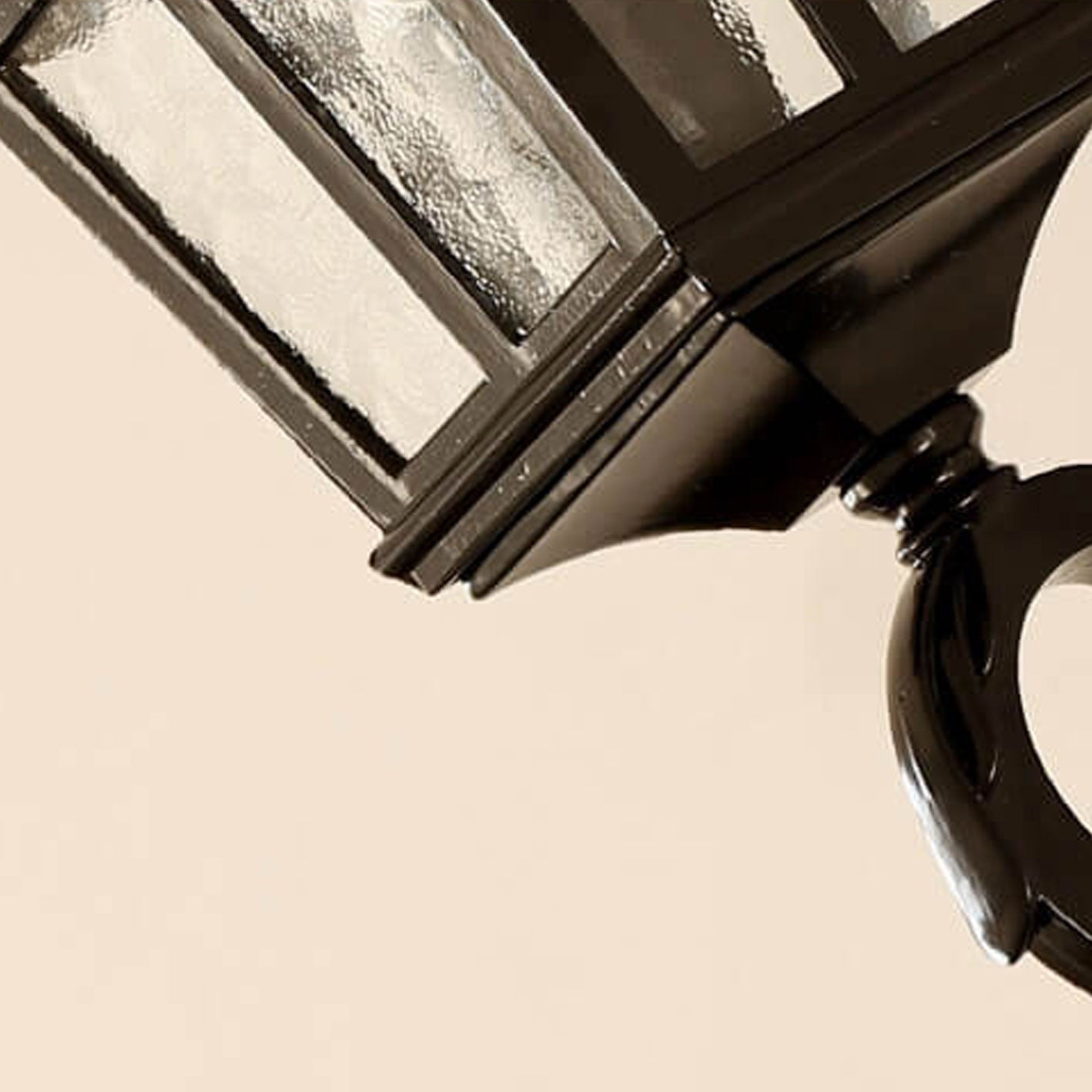 European Retro Glass Aluminum Lantern Outdoor Waterproof 1-Light Wall Sconce Lamp Cuvalon