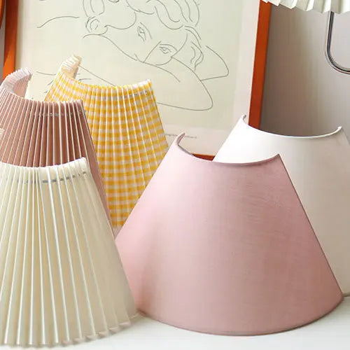 Modern Original Solid Wood Pleated Semi-Circle 1-Light Wall Sconce Lamp Cuvalon