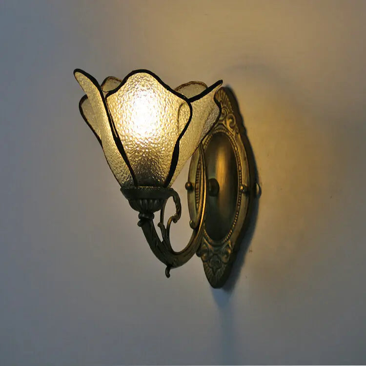 Vintage Tiffany Petals Stained Glass 1-Light Wall Sconce Lamp Cuvalon