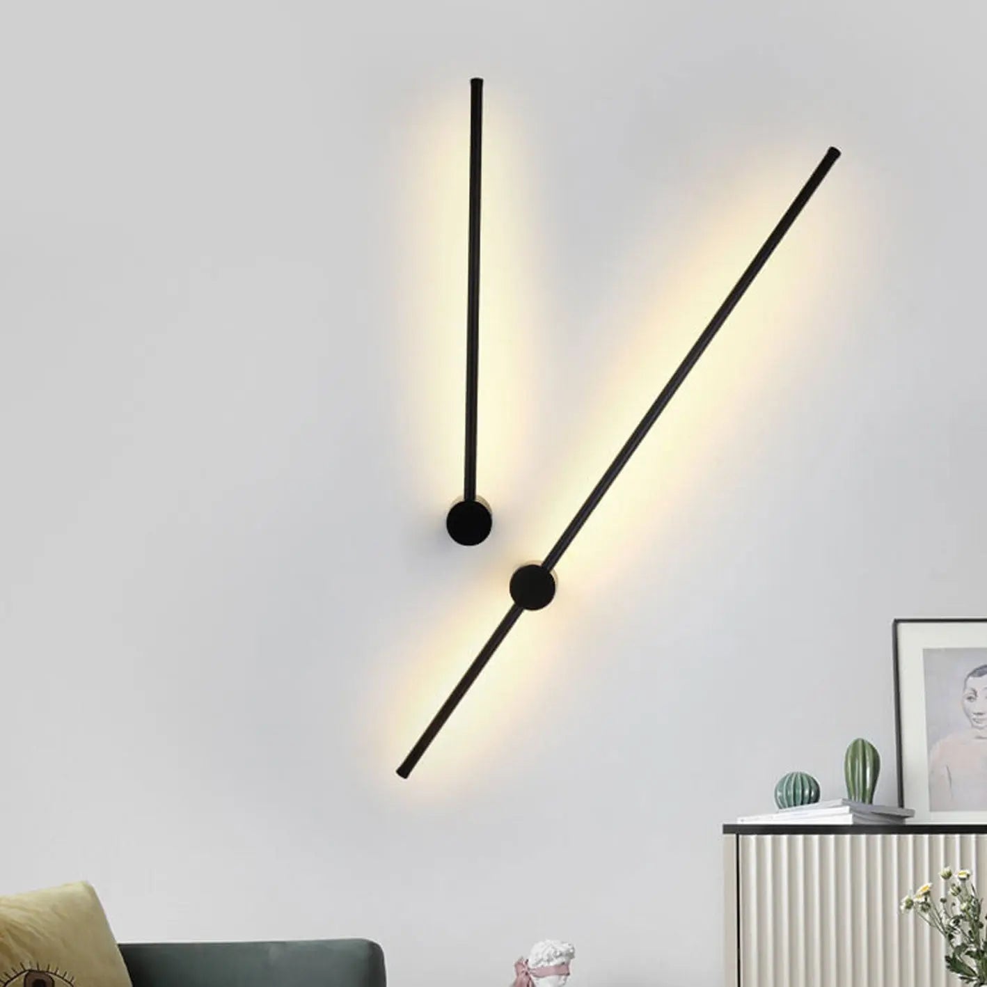 Minimalist Strip Aluminum LED Wall Sconce Lamp Cuvalon