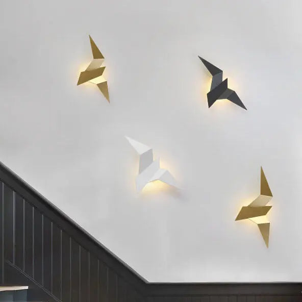 Modern Creative Flying Bird Metal 1-Light LED Wall Sconce Lamps Cuvalon