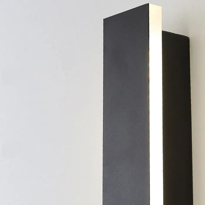 Retro Outdoor Rectangular Strip Waterproof LED Wall Sconce Lamp Cuvalon