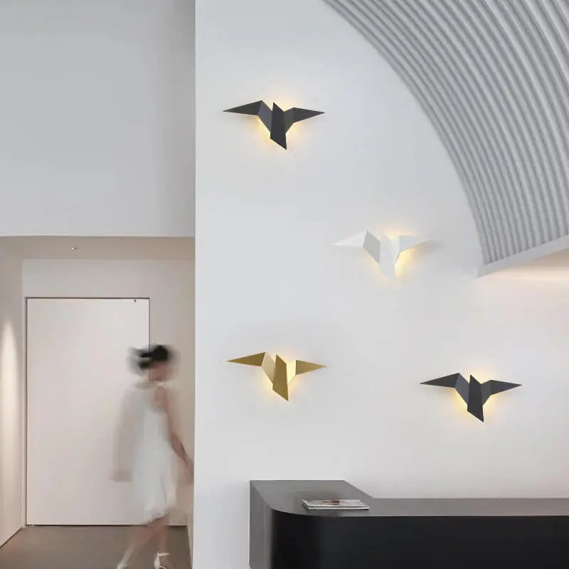 Modern Creative Flying Bird Metal 1-Light LED Wall Sconce Lamps Cuvalon