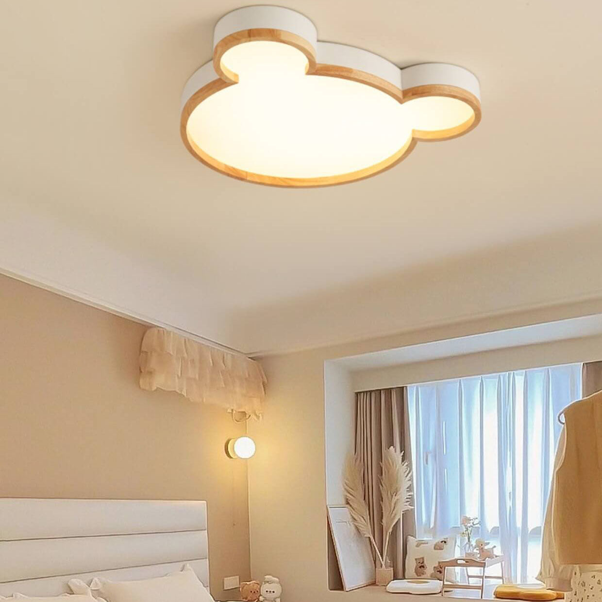 Nordic Wood Bear Shape LED Kids Flush Mount Ceiling Light Cuvalon