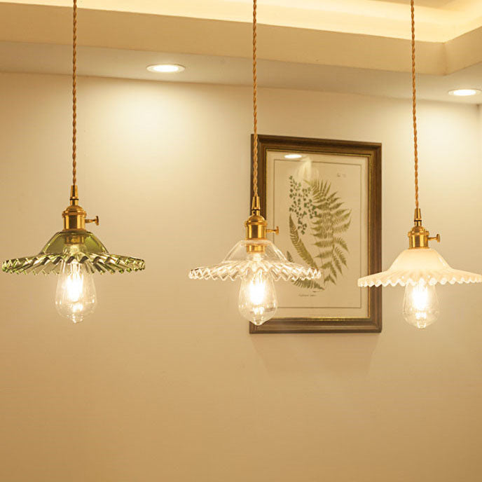 Traditional Vintage Round Ripple Brass Glass 1-Light Pendant Light For Living Room Cuvalon