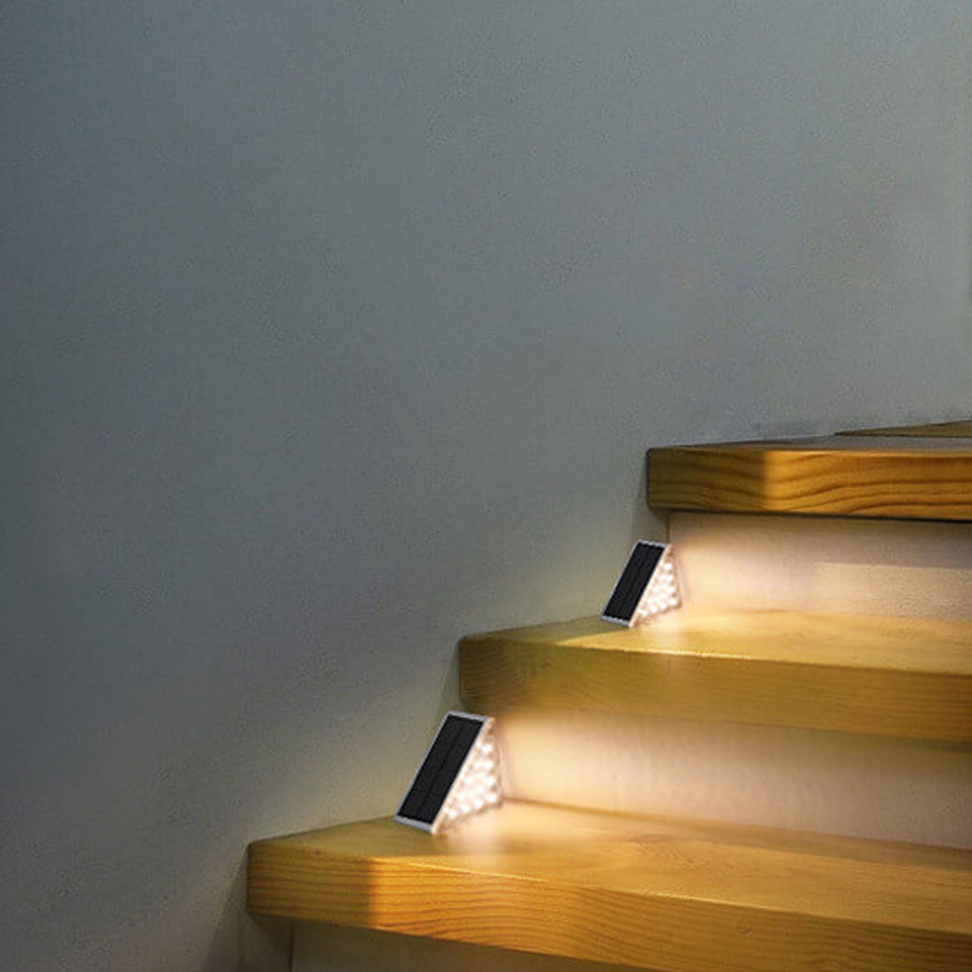 Solar Waterproof Stereo Triangle LED Outdoor Stair Lamp Cuvalon