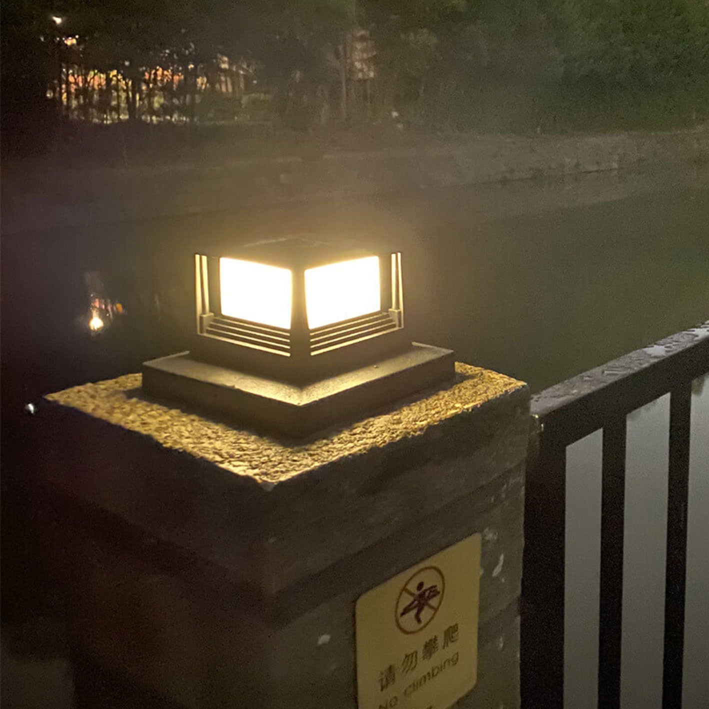 Outdoor Solar Pillar Head Light Square Pillar Head Light Garden Light Cuvalon