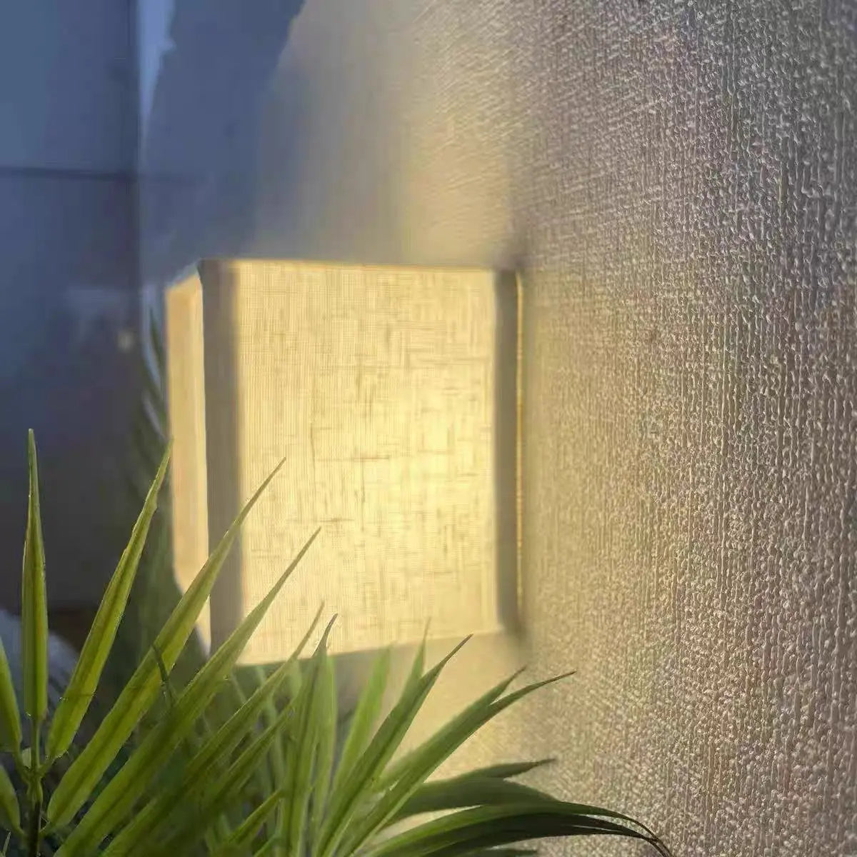 Traditional Japanese Square Fabric Shade LED Wall Sconce Lamp For Living Room Cuvalon