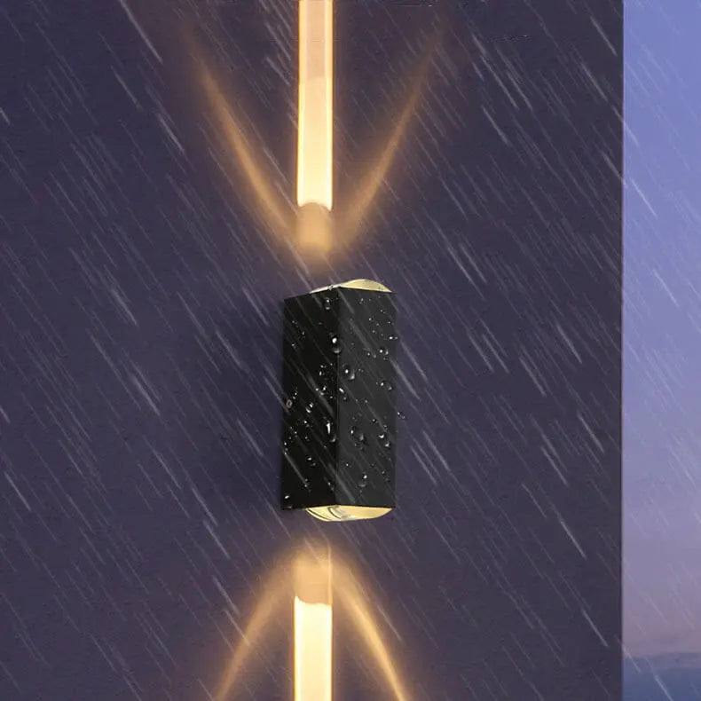 Modern Rectangular LED Outdoor Wall Sconce Lamp Cuvalon