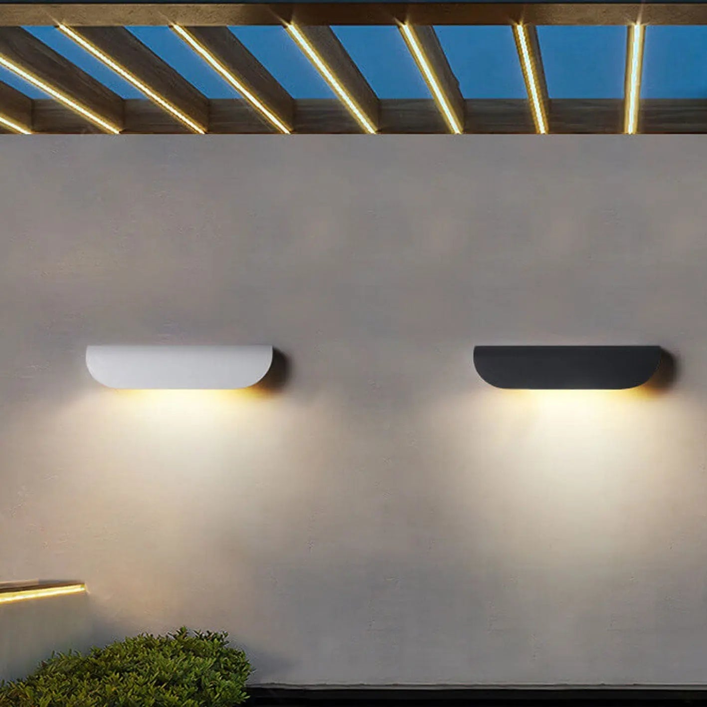 Modern Outdoor Curved  Waterproof LED Garden Wall Sconce Lamp Cuvalon