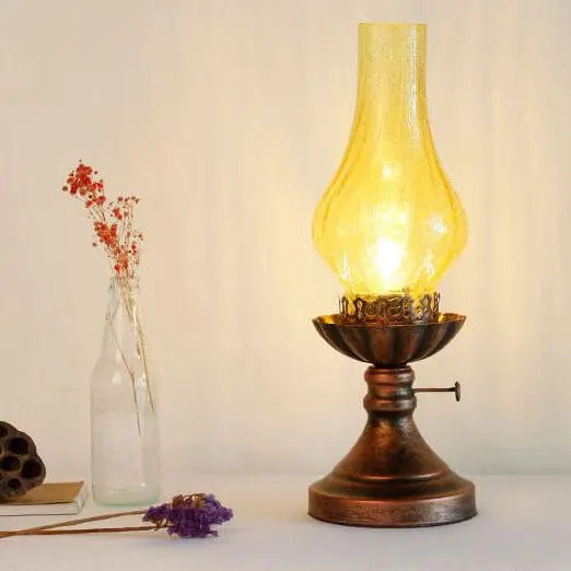 Vintage Antique Kerosene Oil Lamp 1-Light Table Lamp Cuvalon