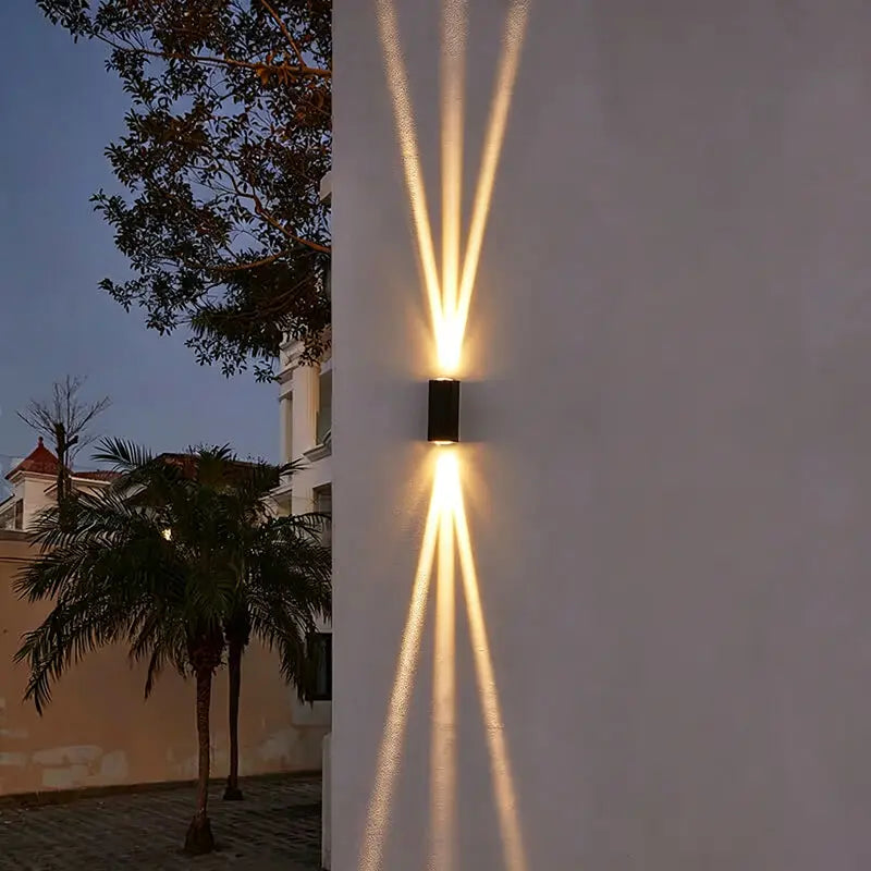 Modern Rectangular LED Outdoor Wall Sconce Lamp Cuvalon