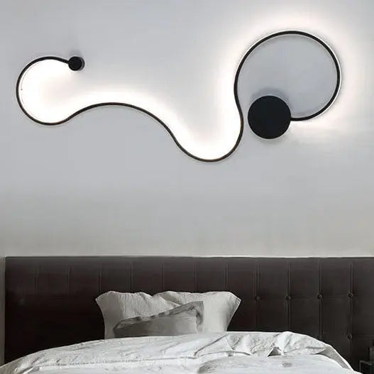 Modern Long Aluminum Snake Shaped 1-Light Curved LED Wall Sconce Lamp Cuvalon