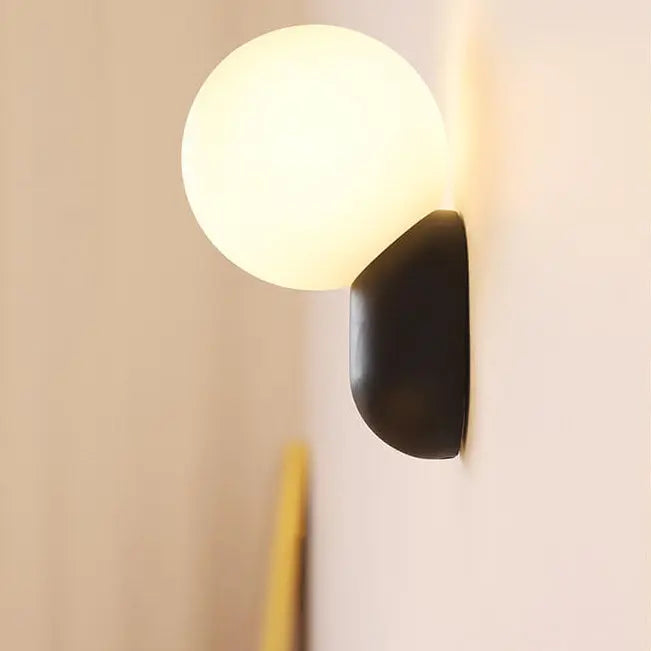 Macaron Cream Style Resin Glass Ball 1-Light Wall Sconce Lamp Cuvalon
