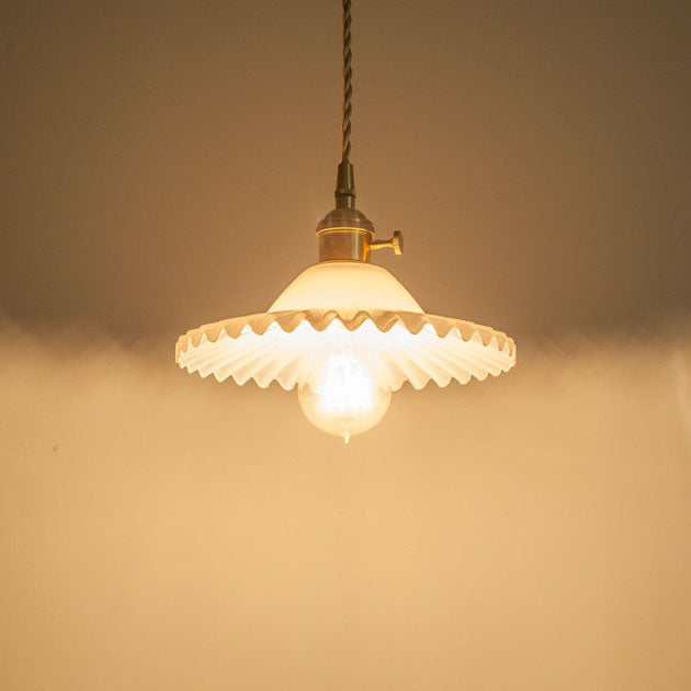 Traditional Vintage Round Ripple Brass Glass 1-Light Pendant Light For Living Room Cuvalon