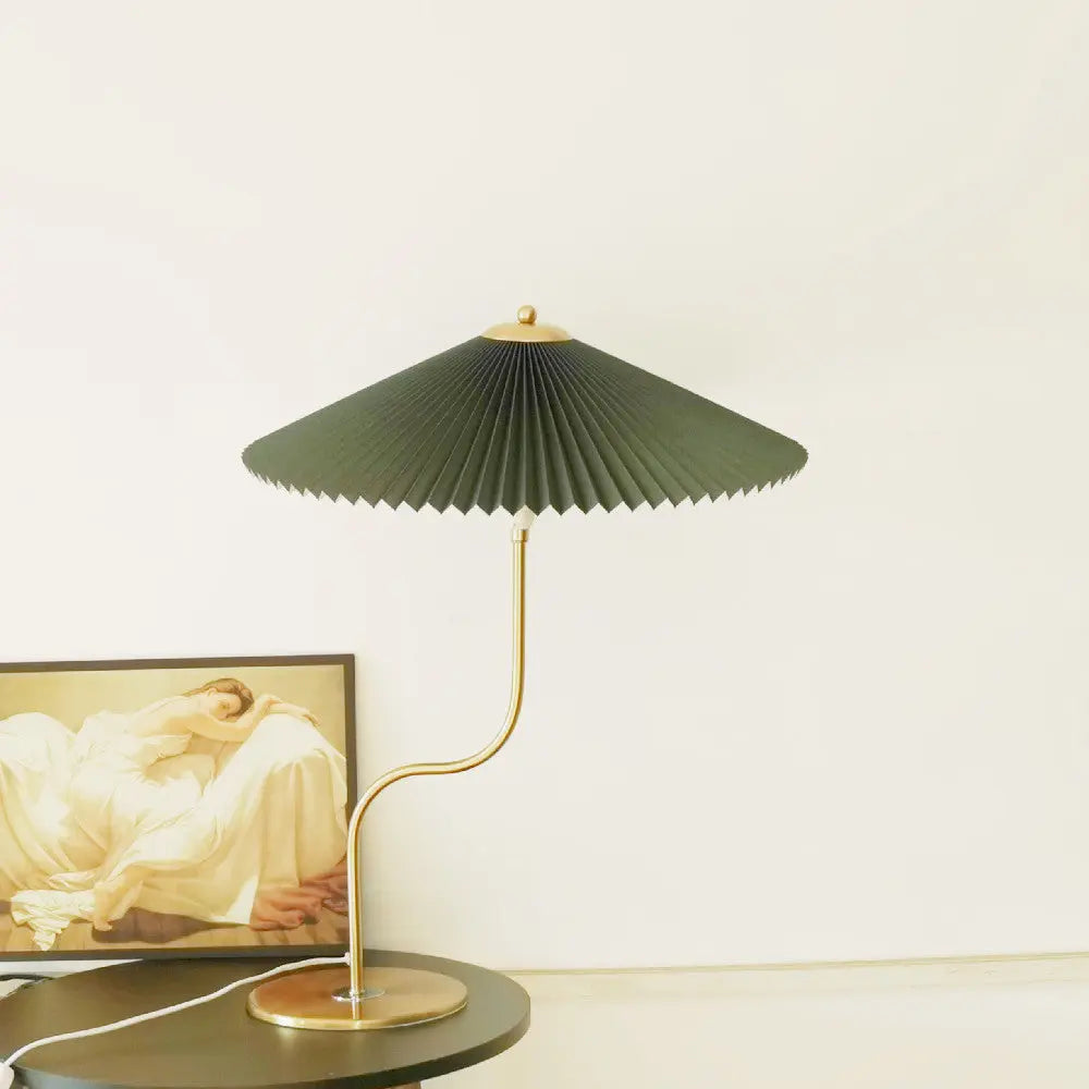 Retro Pleated Umbrella Shaped 1-Light Decorative Table Lamp Cuvalon