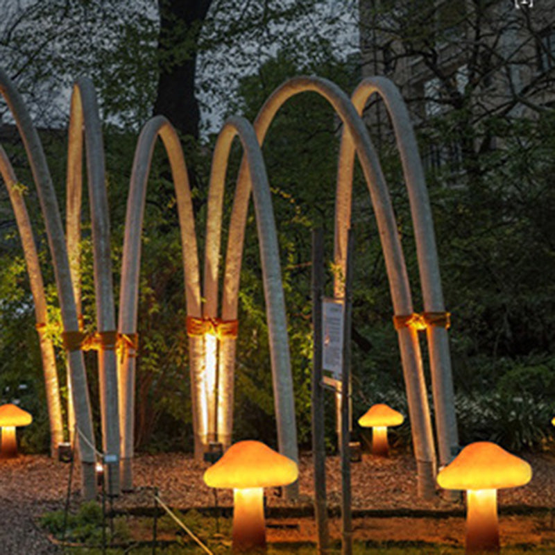 Modern Art Deco Waterproof Solar Resin Mushroom LED Landscape Lighting Outdoor Light For Garden Cuvalon