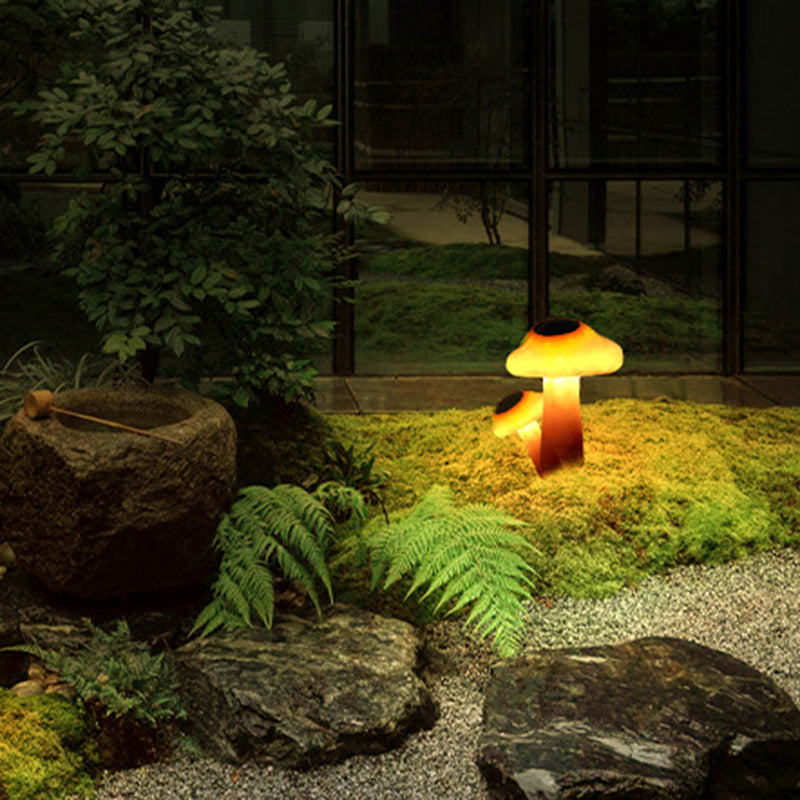 Modern Art Deco Waterproof Solar Resin Mushroom LED Landscape Lighting Outdoor Light For Garden Cuvalon