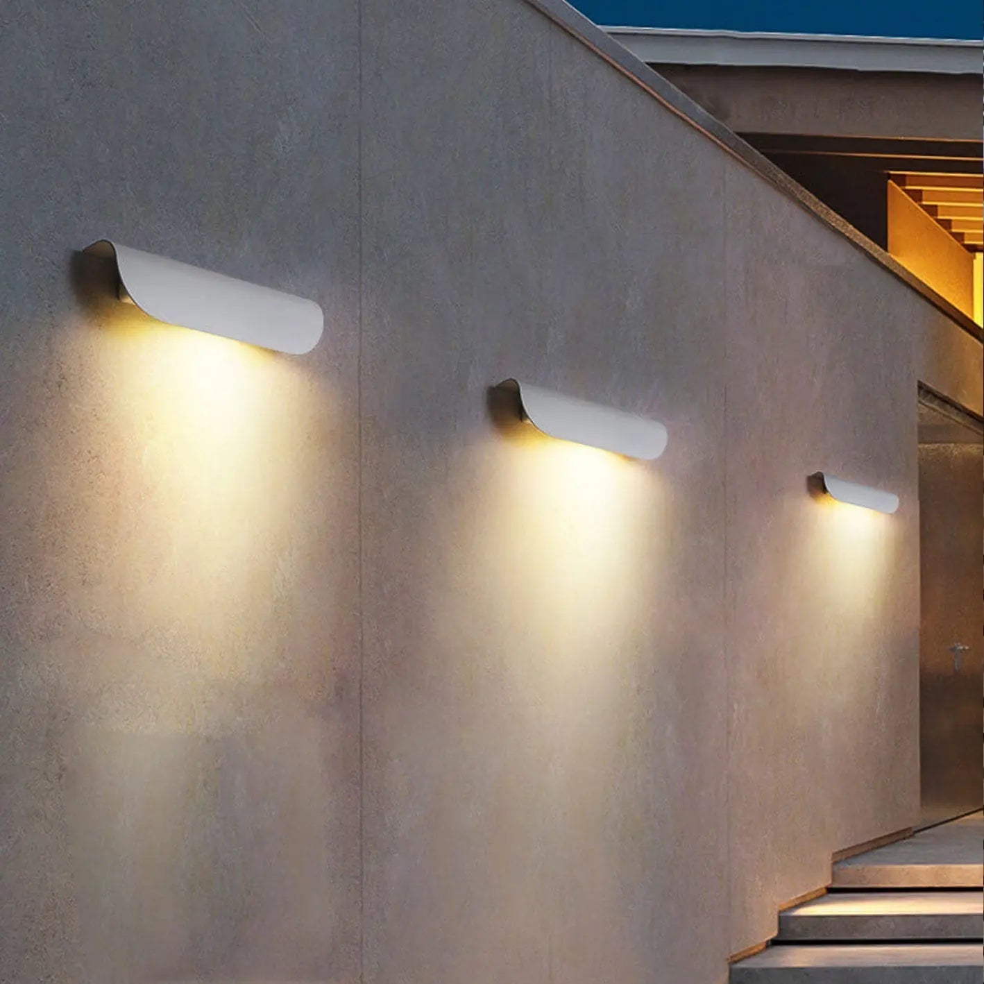Modern Outdoor Curved  Waterproof LED Garden Wall Sconce Lamp Cuvalon